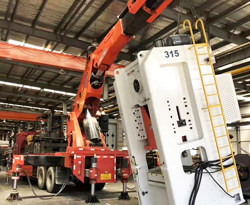 乐亭县提升工作效率，选择优质折臂吊租赁服务