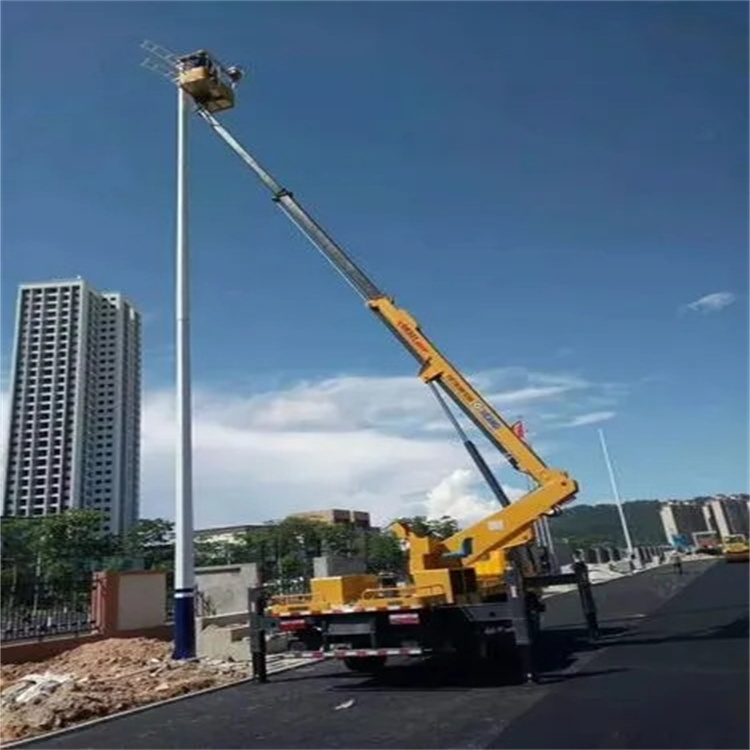 乐亭县维修路灯的曲臂升降车出租