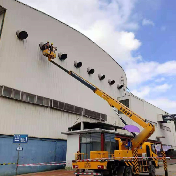 乐亭县高空作业车出租服务：专业广告牌安装解决方案